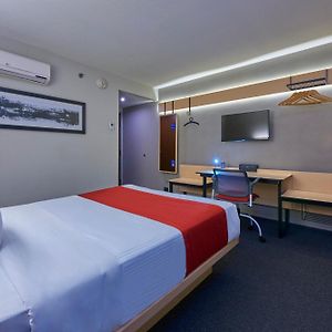 Habitación con Cama Queen